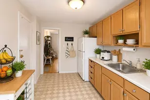 67 Colborne Rd, Boston, MA 02135 - Photo 5