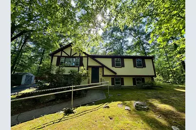 865 Providence Rd, Northbridge, MA 01588 - Photo 1
