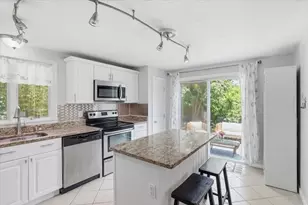 70 Quinaquisset Ave, Mashpee, MA 02649 - Photo 17
