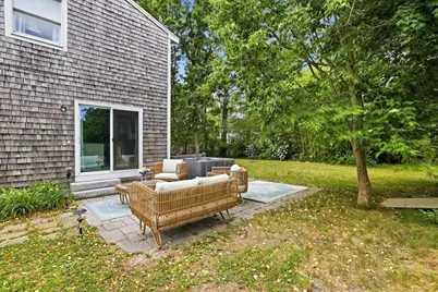 70 Quinaquisset Ave, Mashpee, MA 02649 - Photo 27