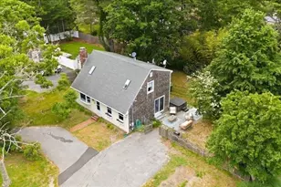 70 Quinaquisset Ave, Mashpee, MA 02649 - Photo 5