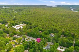 70 Quinaquisset Ave, Mashpee, MA 02649 - Photo 41