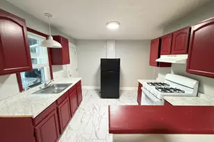 47 Cedar St, Boston, MA 02126 - Photo 5