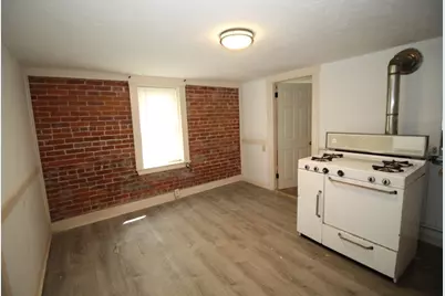 71 Ash #G, Gardner, MA 01440 - Photo 5