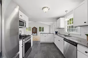 33 Alandale Dr, East Longmeadow, MA 01028 - Photo 7
