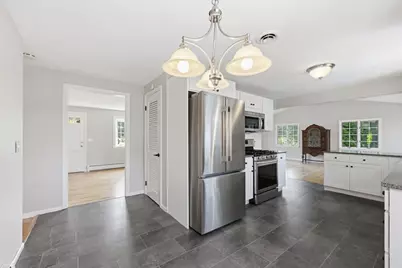 33 Alandale Drive, East Longmeadow, MA 01028 - Photo 5