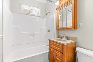 122 Grant Ave, Medford, MA 02155 - Photo 19