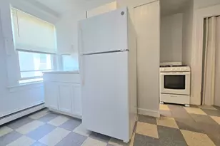 9 Cedar St, Taunton, MA 02780 - Photo 3