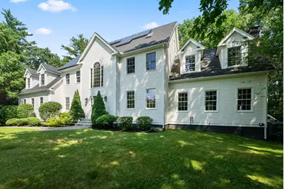 23 Falcon Ridge Dr, Hopkinton, MA 01748 - Photo 1