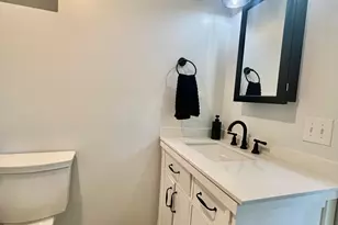 9 Champlain Dr, Hudson, MA 01749 - Photo 27