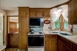487 Fitchburg State Rd, Ashby, MA 01431 - Photo 11