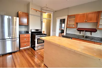 82 Montebello Rd. #3, Boston, MA 02130 - Photo 3