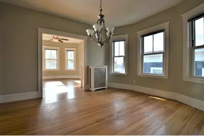 82 Montebello Rd. #3, Boston, MA 02130 - Photo 5