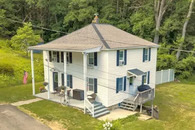 6 Belanger Ave, Sturbridge, MA 01566 - Photo 3