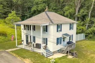 6 Belanger Ave, Sturbridge, MA 01566 - Photo 3
