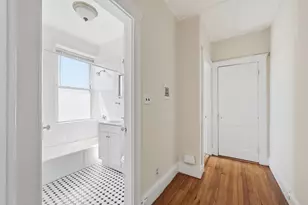 131 Park Dr, Boston, MA 02215 - Photo 11