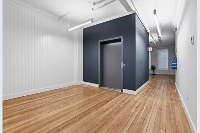 245 High St, Holyoke, MA 01040 - Photo 5