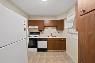 68 Summer Ave, Stoughton, MA 02072 - Photo 3