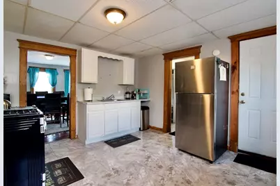 16 Amity Ct, Springfield, MA 01108 - Photo 15