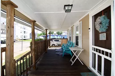 16 Amity Ct, Springfield, MA 01108 - Photo 3