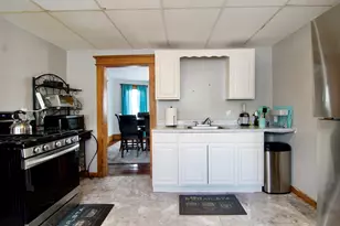 16 Amity Ct, Springfield, MA 01108 - Photo 17
