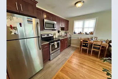 159 Summer St #3, Waltham, MA 02452 - Photo 5