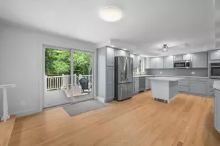 19 Wheelhouse Cir, Falmouth, MA 02536 - Photo 11