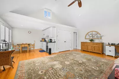 129 Shore Dr W, Mashpee, MA 02649 - Photo 27