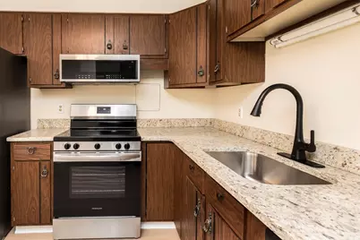 1002 Paradise Road #1M, Swampscott, MA 01907 - Photo 17
