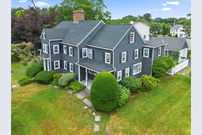 793 Lynnfield St, Lynn, MA 01904 - Photo 37