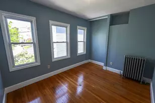 7 Gayland St, Boston, MA 02125 - Photo 13