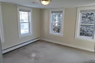 143 Chestnut St, Marlborough, MA 01752 - Photo 3