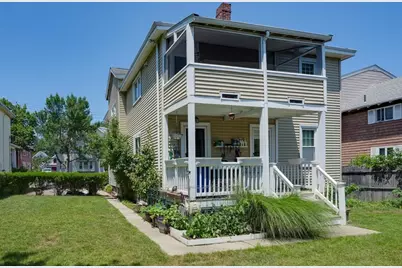 67 Webster St #2, Arlington, MA 02474 - Photo 3