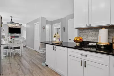 88 Jennie Cir, Agawam, MA 01001 - Photo 17