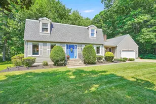 88 Jennie Cir, Agawam, MA 01001 - Photo 3