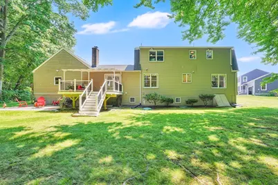 88 Jennie Cir, Agawam, MA 01001 - Photo 5