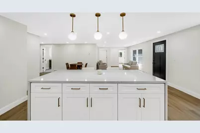 1 Albion Rd, Billerica, MA 01821 - Photo 9