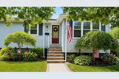 31 Dartmouth St, Lynn, MA 01904 - Photo 1