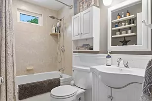 31 Dartmouth St, Lynn, MA 01904 - Photo 9