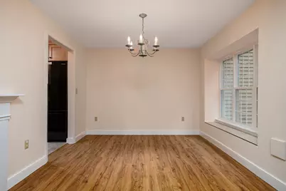 212 Ridgefield Cir #212B, Clinton, MA 01510 - Photo 7