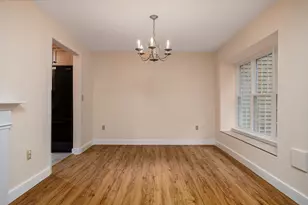 212 Ridgefield Cir, Clinton, MA 01510 - Photo 7