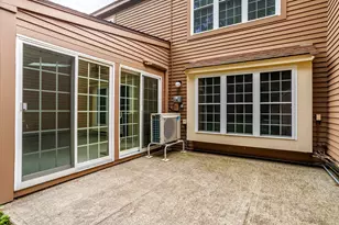 212 Ridgefield Cir, Clinton, MA 01510 - Photo 17