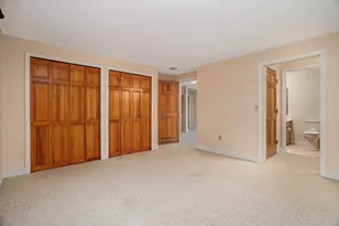 212 Ridgefield Cir, Clinton, MA 01510 - Photo 31