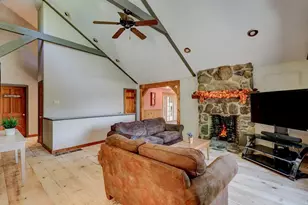 17 Whitney St, Westminster, MA 01473 - Photo 13