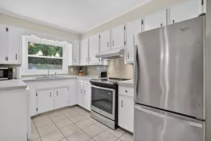 11 Juniper Hill Rd, Ware, MA 01082 - Photo 15