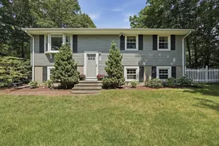 712 Berkley St, Berkley, MA 02779 - Photo 3