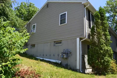 40 Brooks St, Worcester, MA 01606 - Photo 13