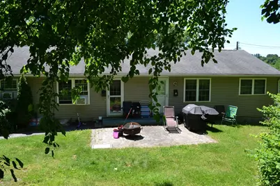 40 Brooks St, Worcester, MA 01606 - Photo 3