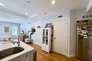 77 F St, Boston, MA 02127 - Photo 3