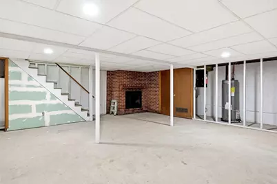 58 Hearthstone Ter, Chicopee, MA 01020 - Photo 25